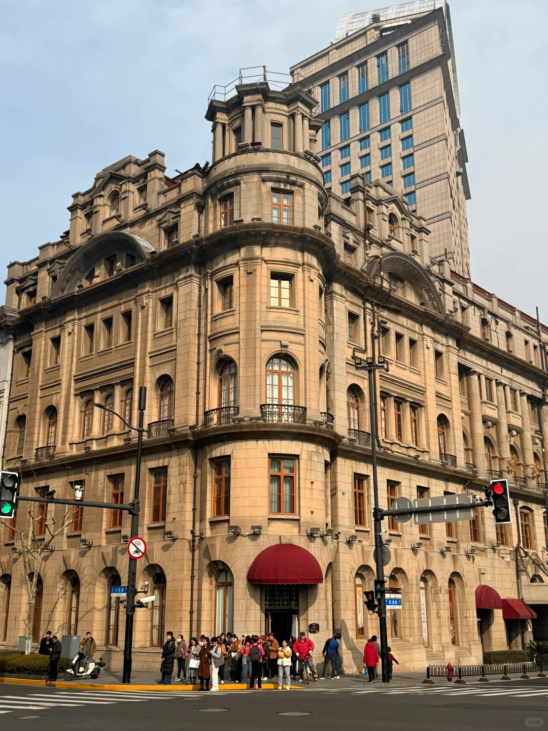 A Practical Guide to Citywalk in Shanghai for May Day: Explore the Magic City