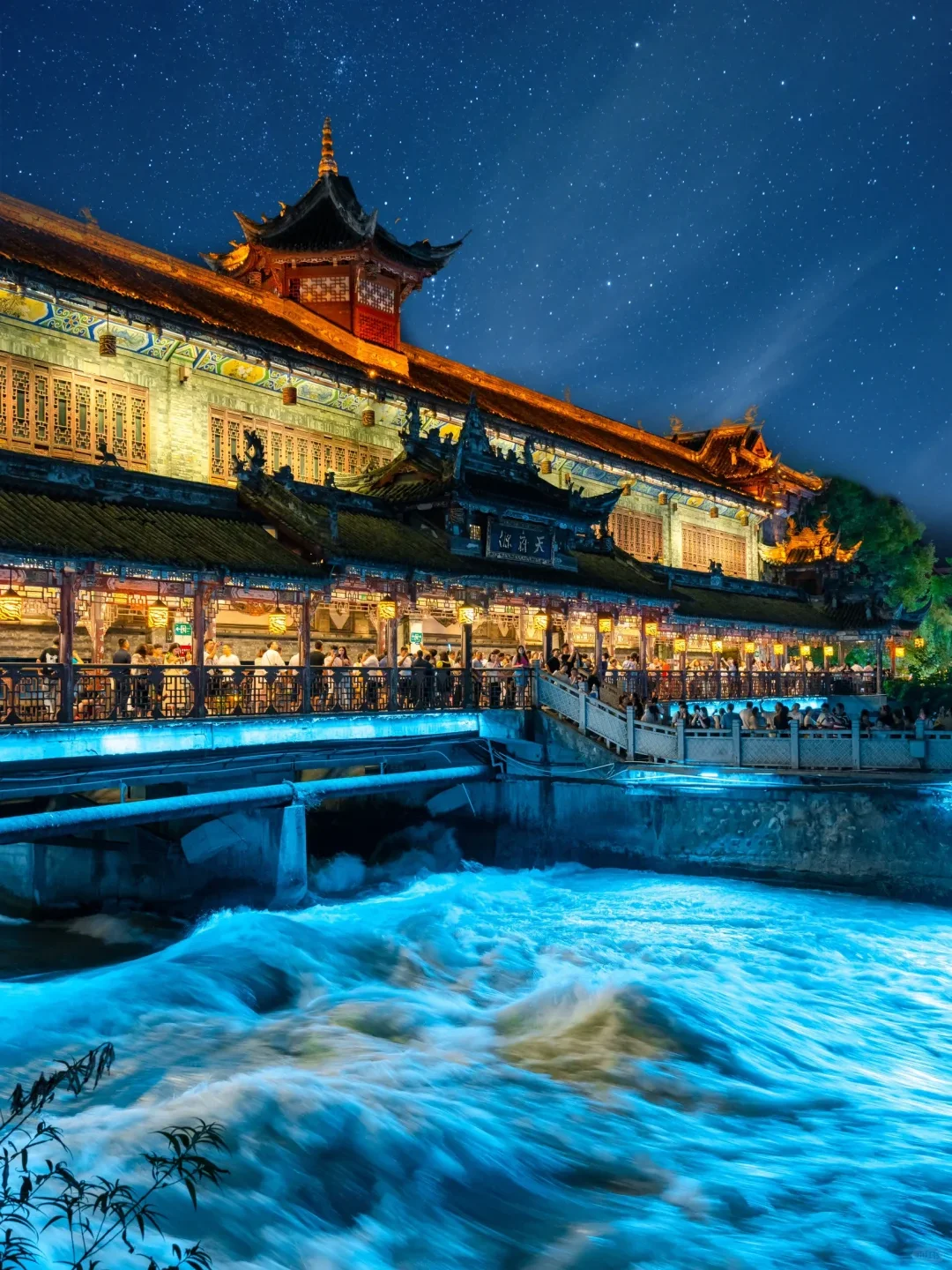 A Comprehensive Travel Guide to Dujiangyan: Experience the Charm of History and Nature