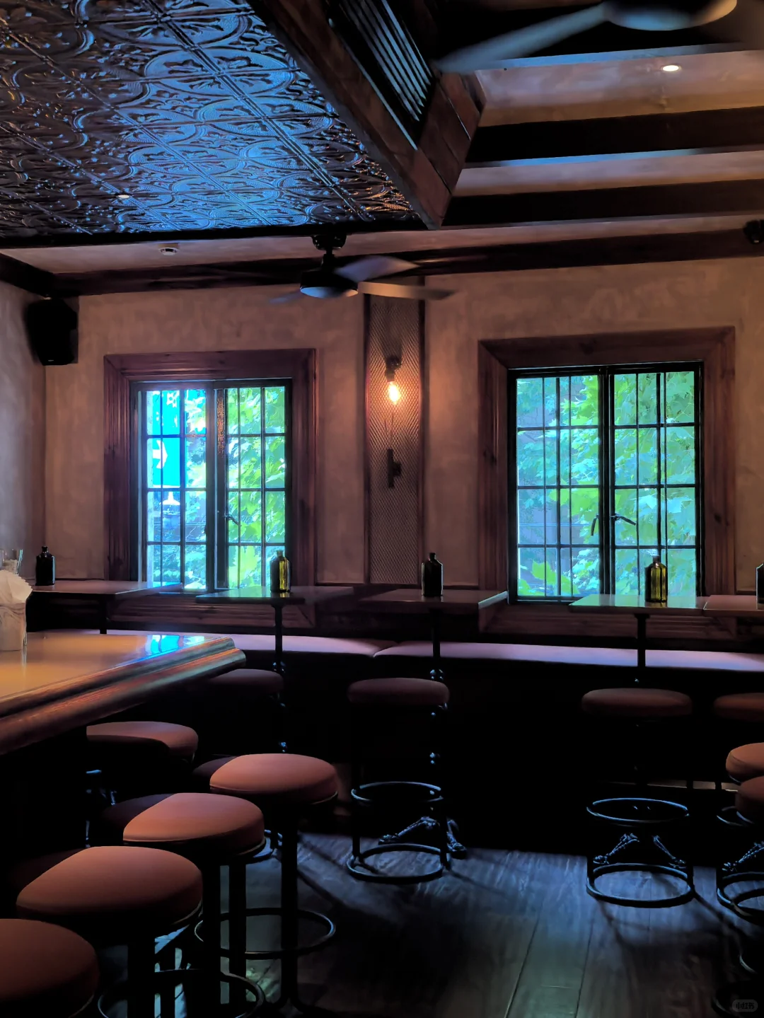 Unmissable Cocktail Experience at Speak Low, Shanghai's Hidden Gem